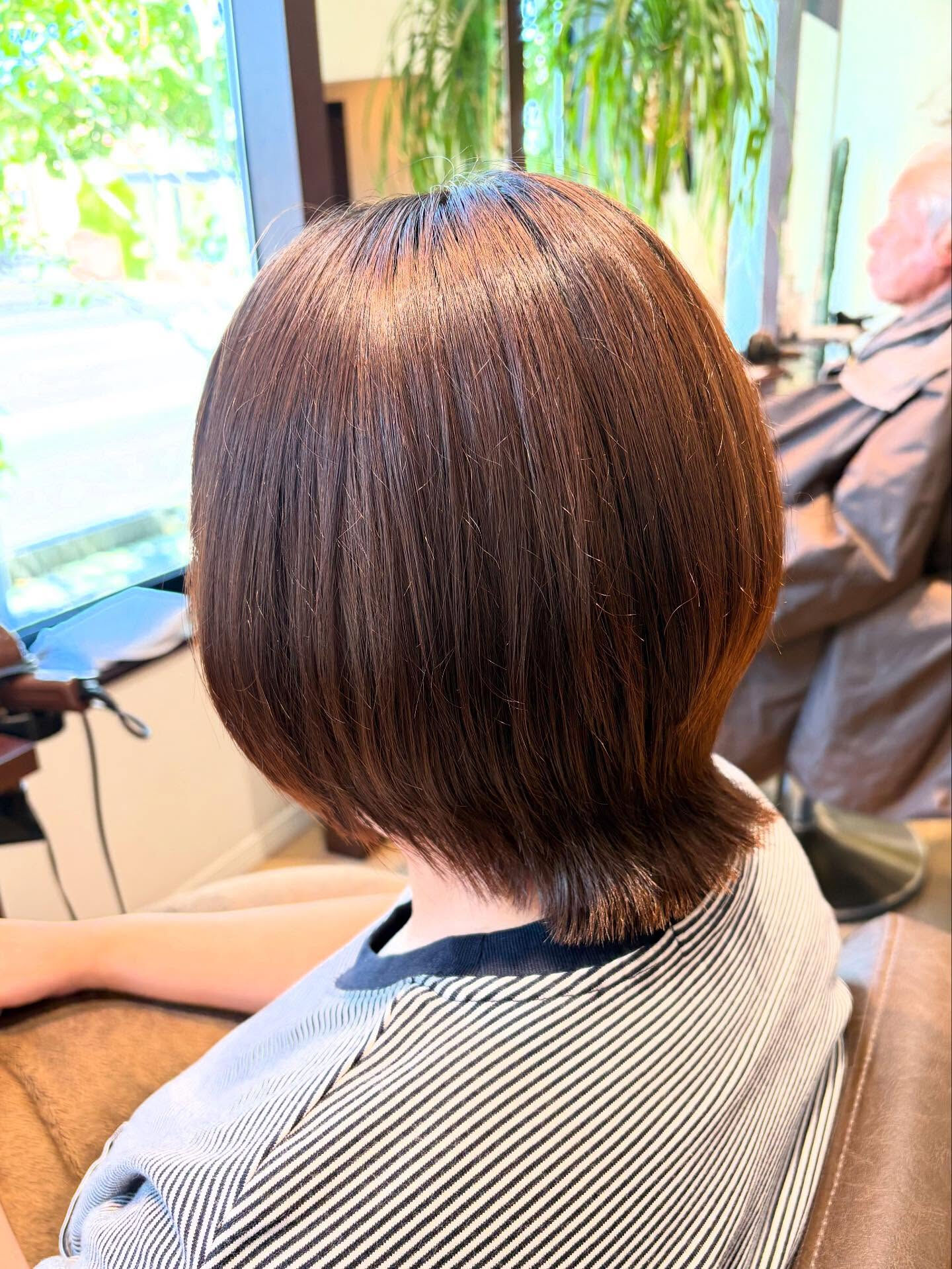 前髪ストレートとカットのお客様💇‍♀️
