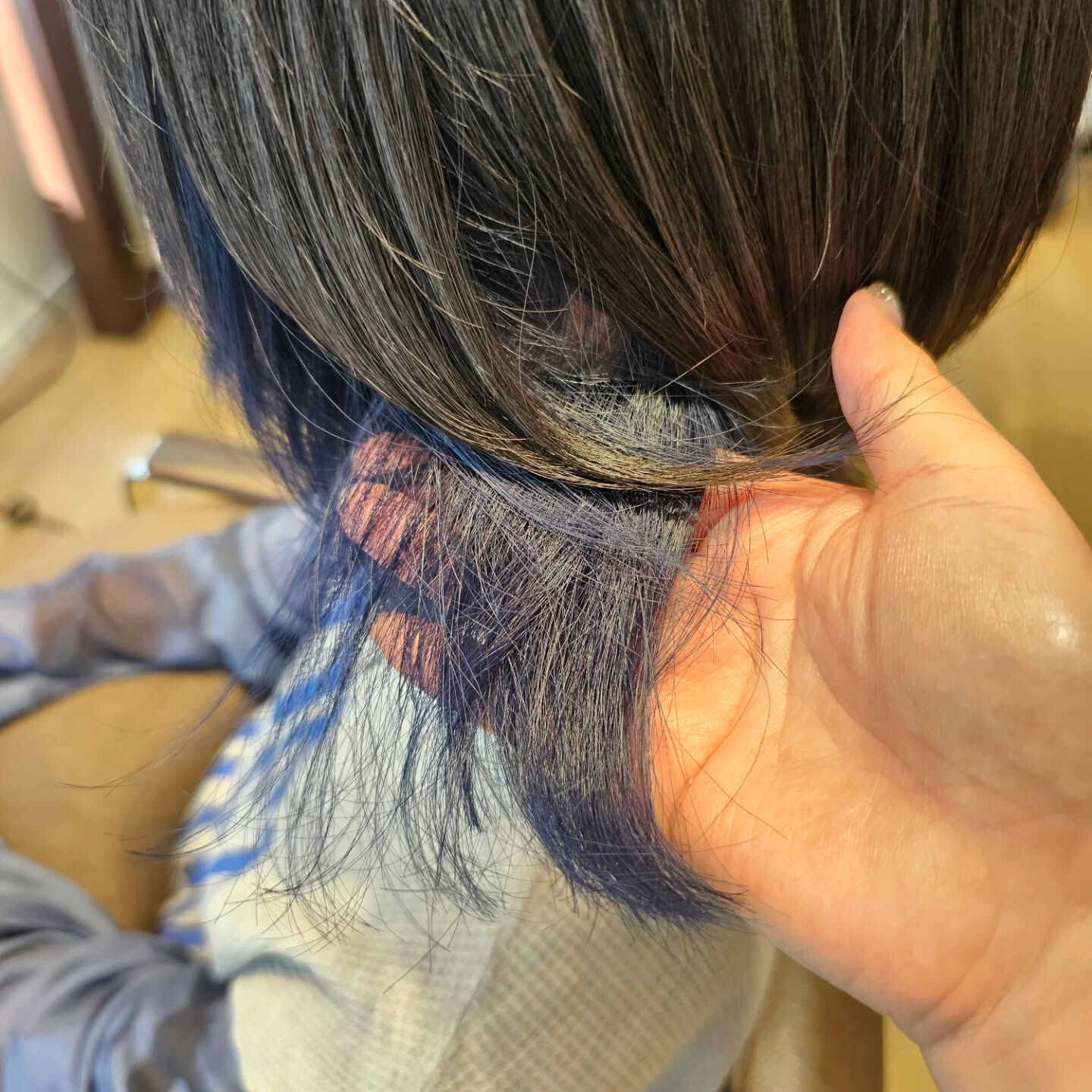 🔹切りっぱなしボブ × 顔まわりレイヤー🔹