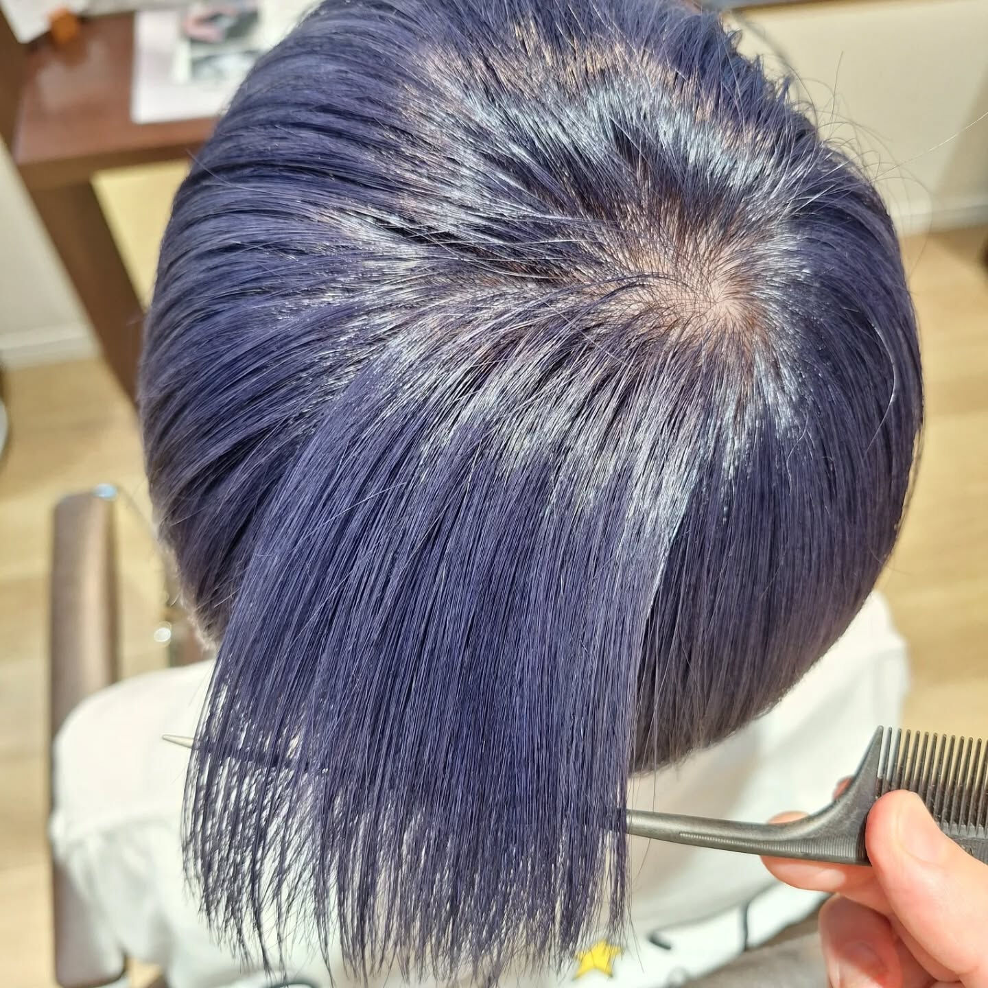 ブリーチ1回でつくるブルーバイオレット