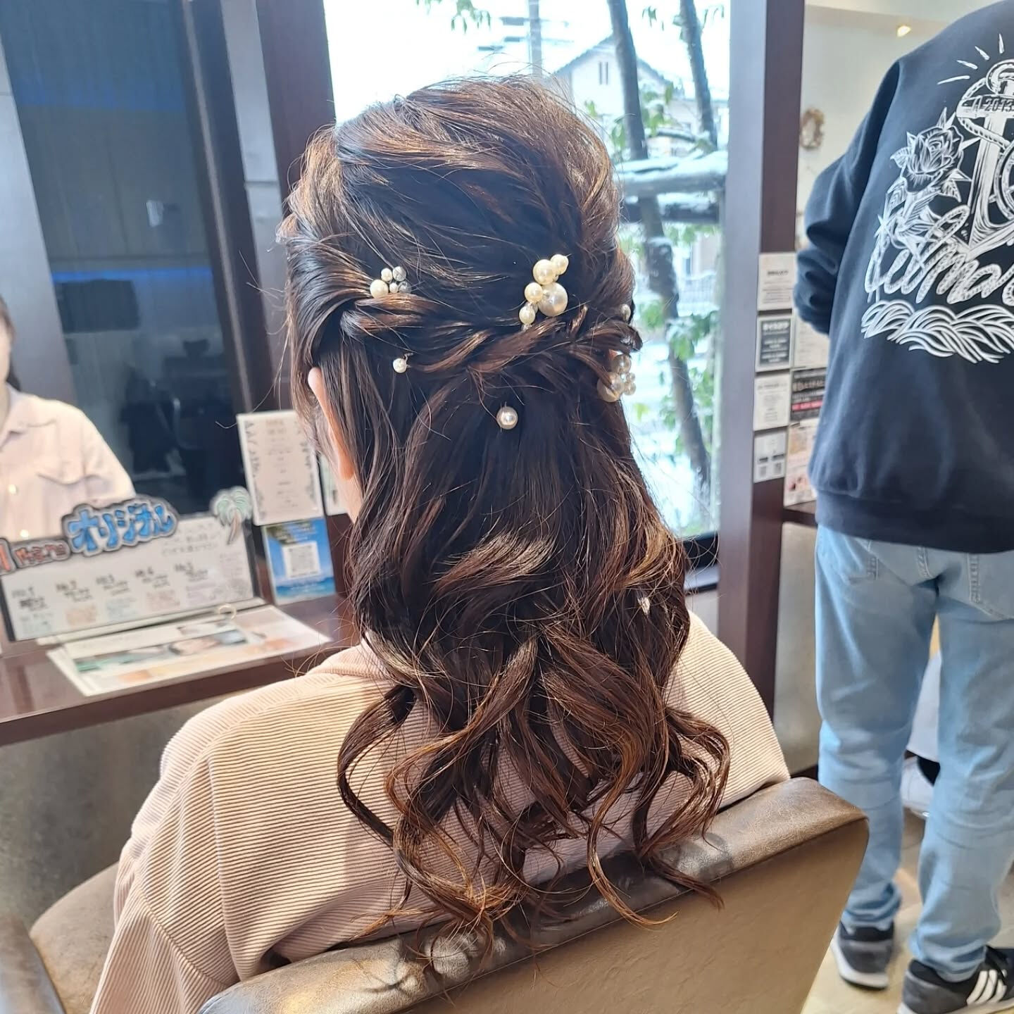 お招ばれヘア